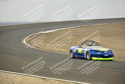 media/Jan-26-2025-CalClub SCCA (Sun) [[cfcea7df88]]/Group 5/Race/